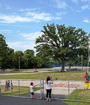Wide-view-of-Sugar-River-Raceway